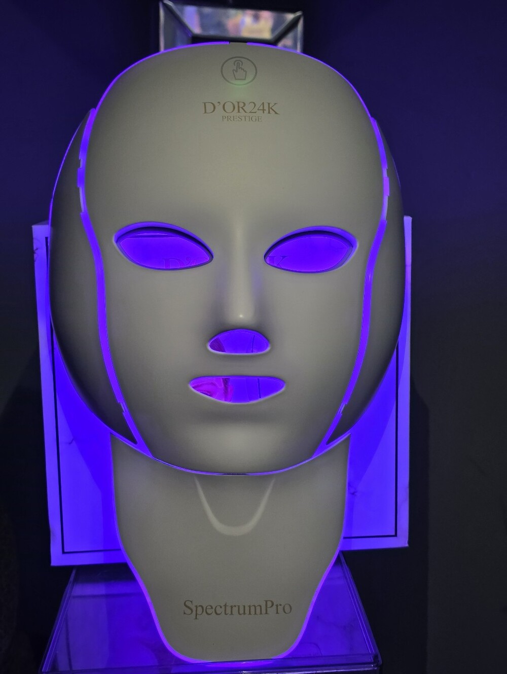 🔥NEW D’OR24K Prestige SpectrumPro Face & Neck LED Mask Treatment BNIB🔥 - Picture 10 of 14